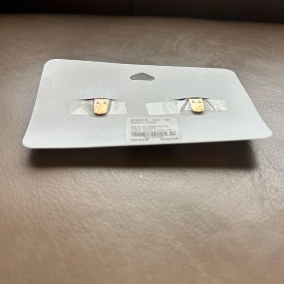 Gemstone Rhinestone Shoe Clips - Picture 10 of 10